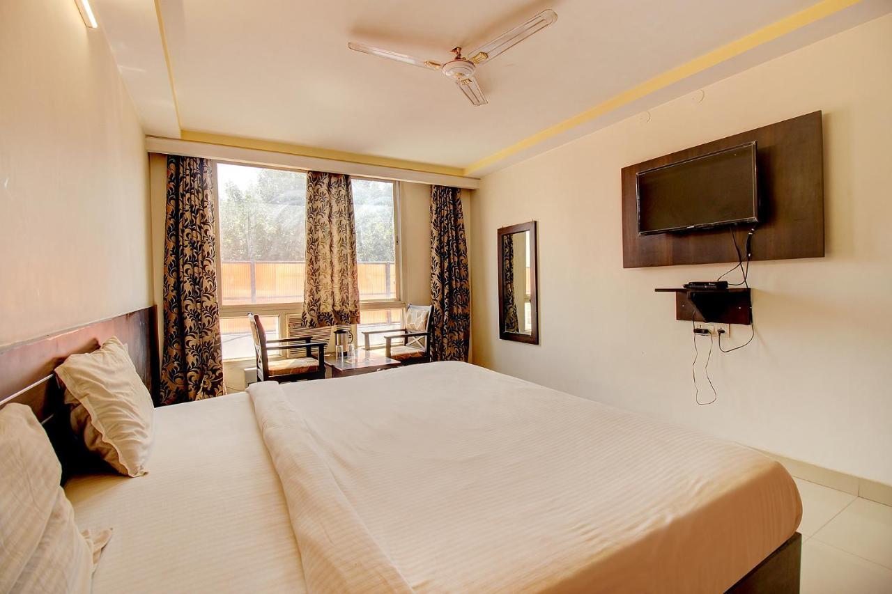 Fabhotel Ps Grand Лакхнау Экстерьер фото